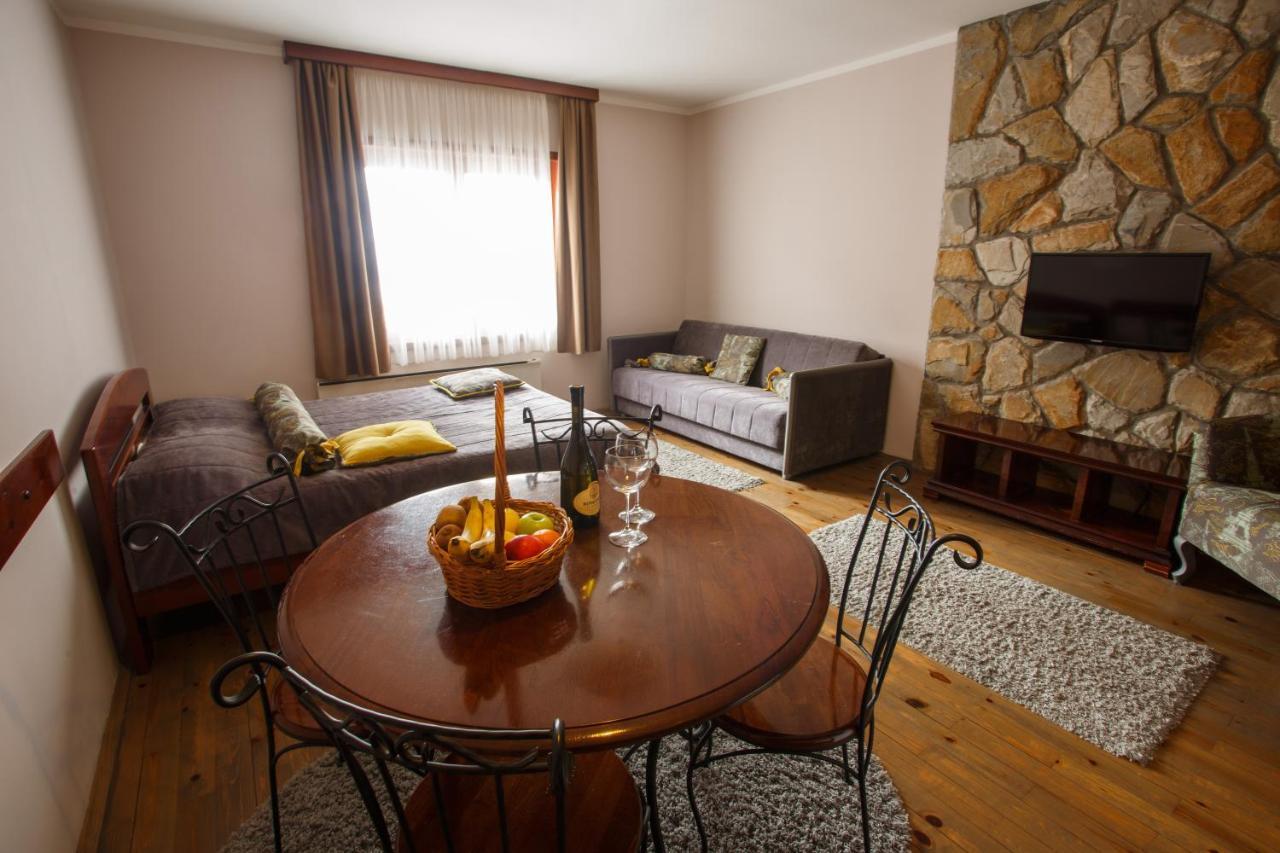 Vila Trag Apartment โคเปานิก ภายนอก รูปภาพ